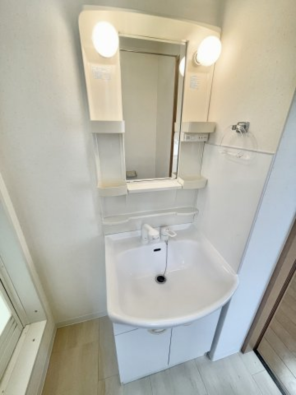 嬉しい独立洗面台。