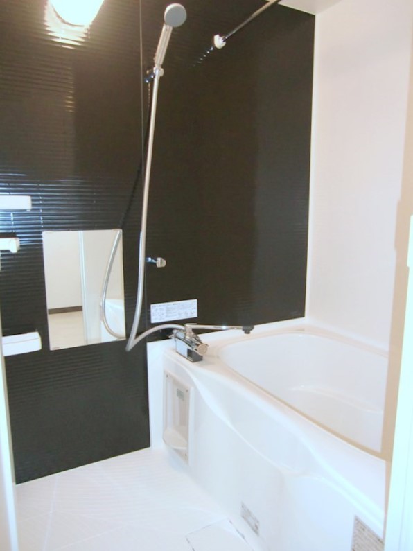 浴室乾燥機能が付いているので雨の日の洗濯物も安心