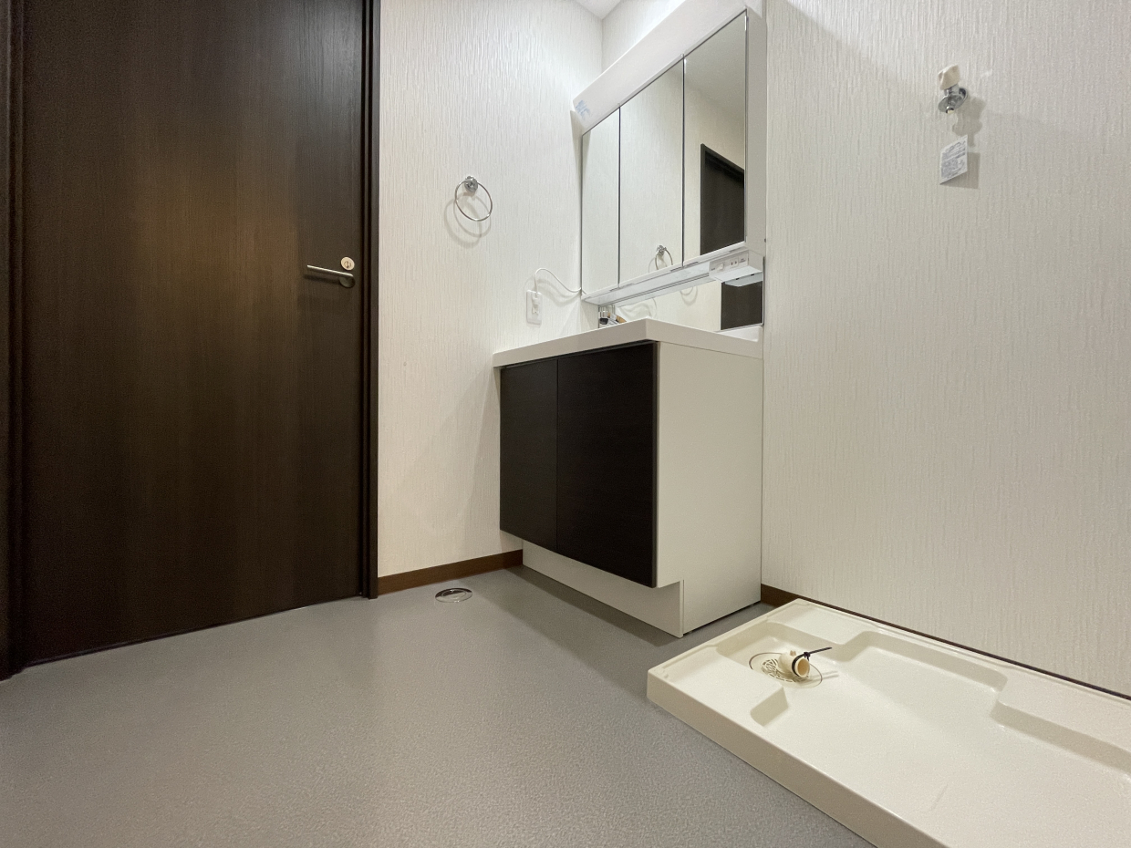 独立洗面台つき