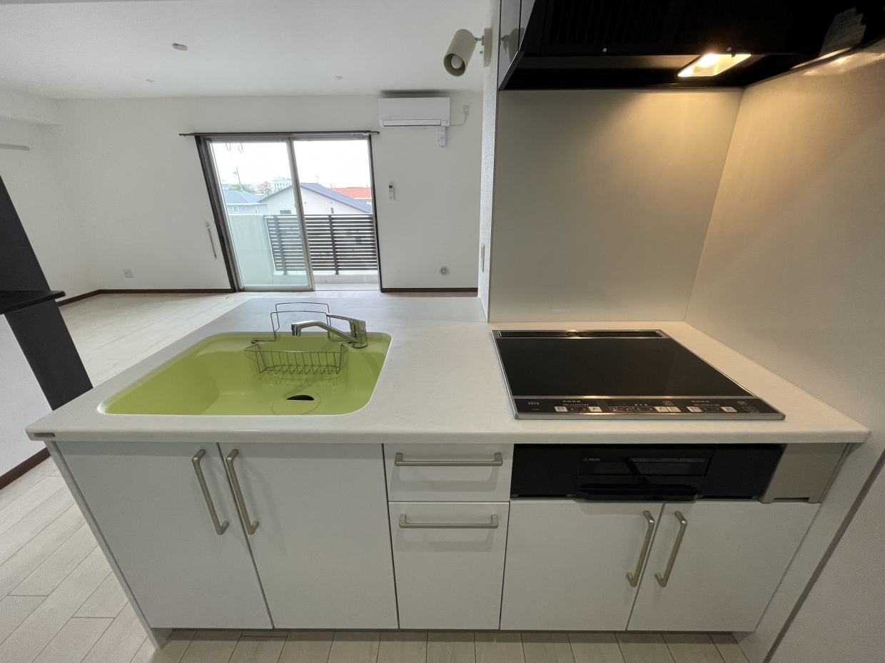 三口以上コンロで料理もしやすいです！