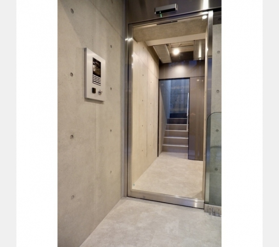 設備：オートロック