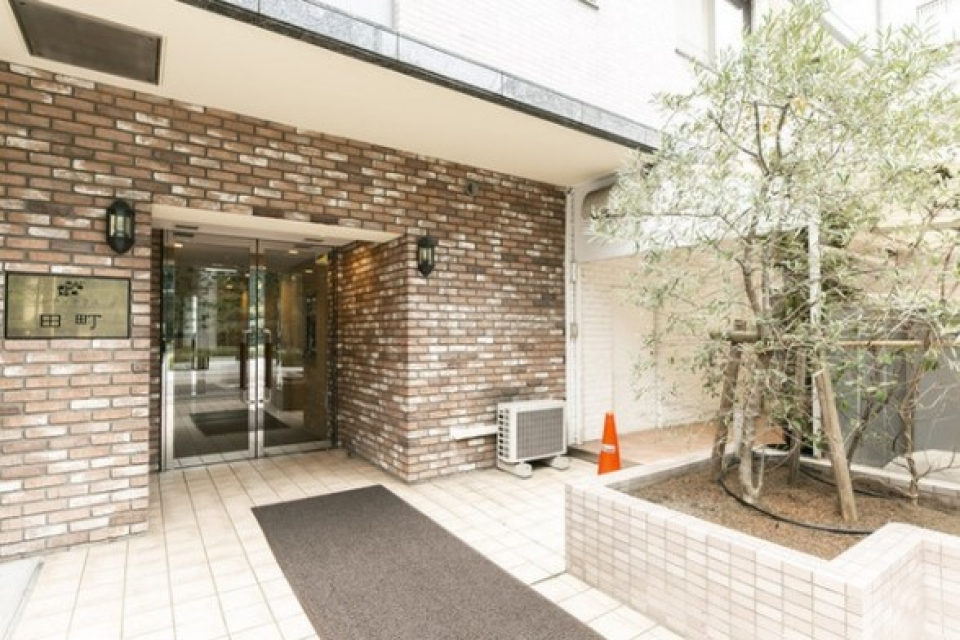 レンガタイルがレトロでおしゃれ