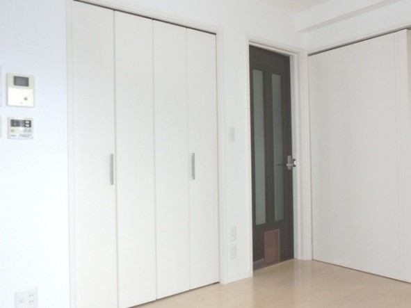 DKに収納があると細々としたものが仕舞えて便利ですね