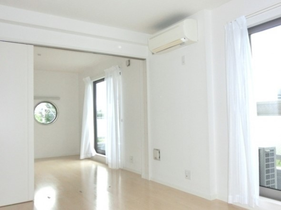 まんまるの窓にときめきます