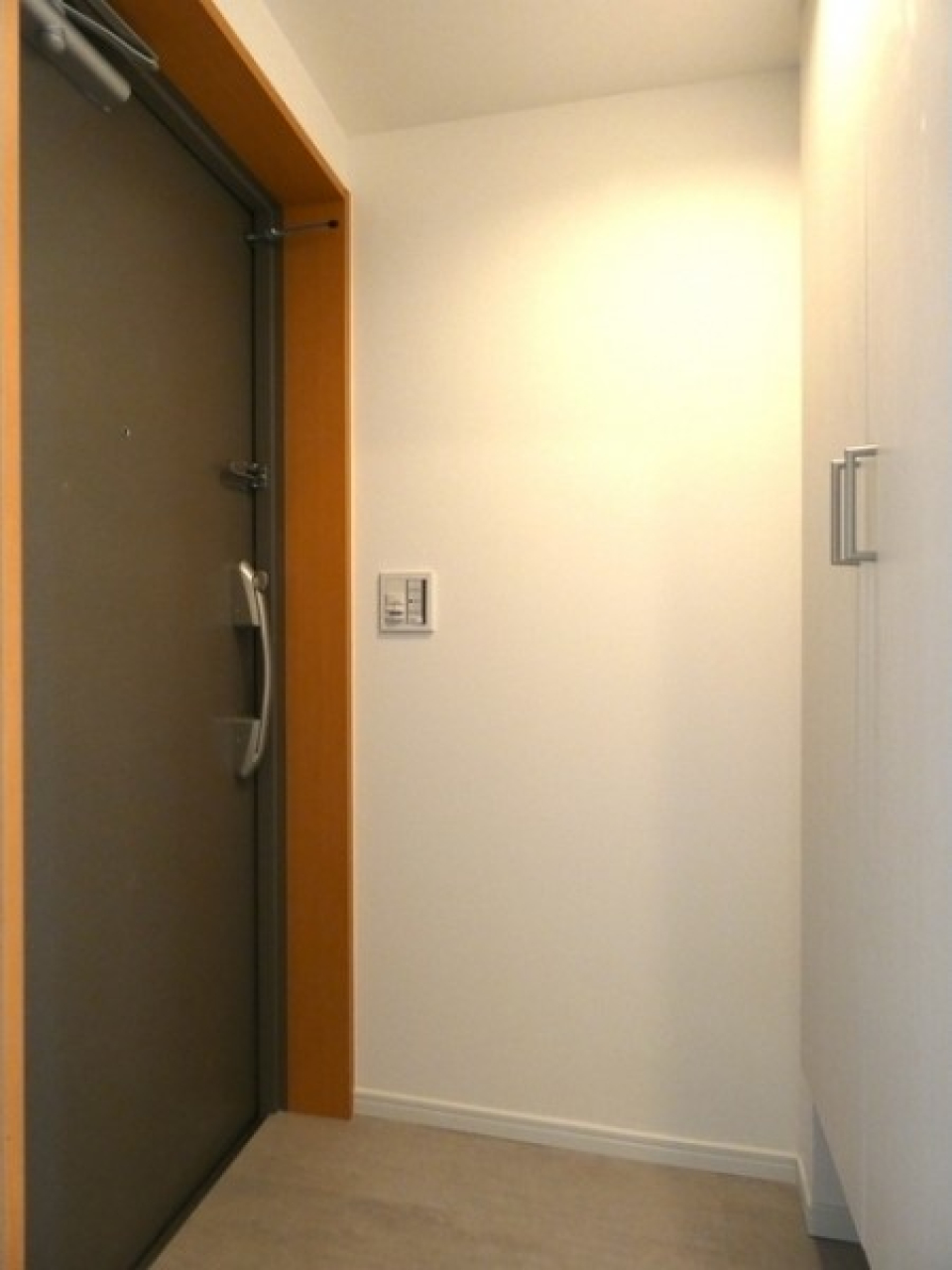 玄関にはトールサイズのシューズボックス付きです