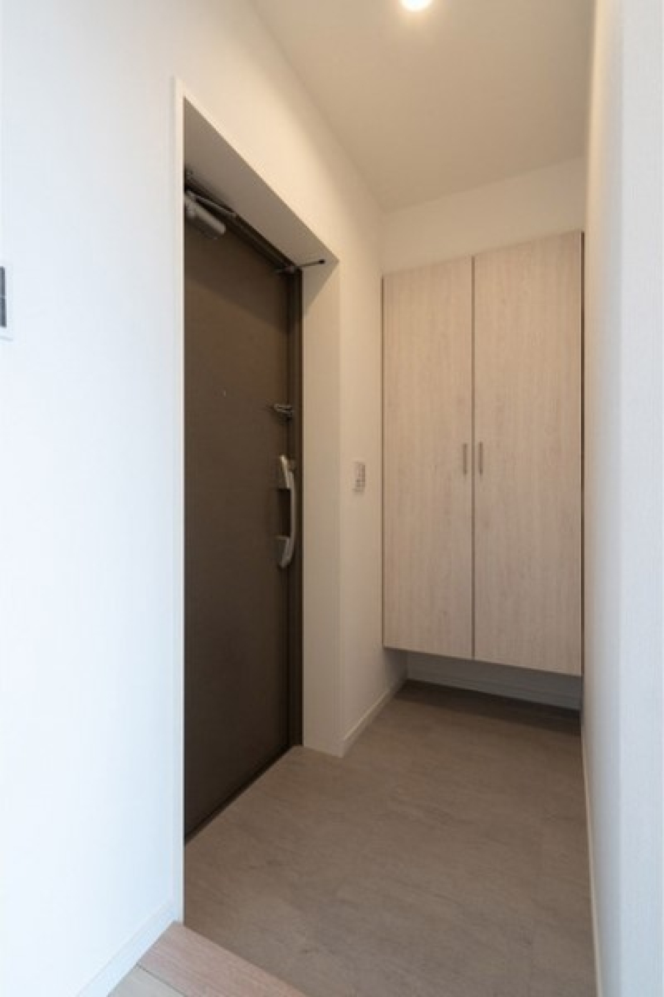 玄関にはトールサイズのシューズボックス付きです