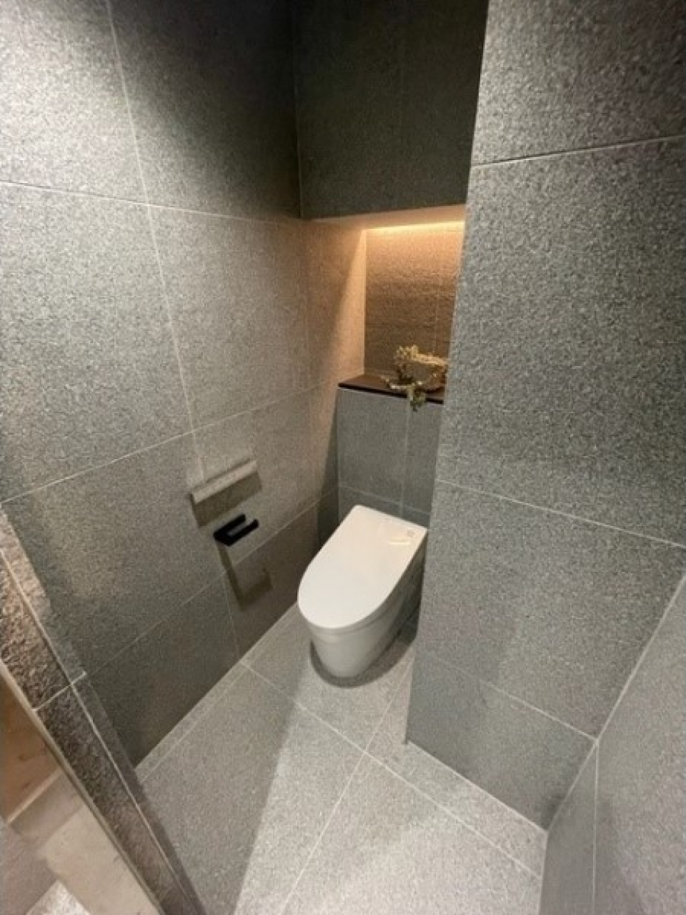 トイレまでかっこいいって何事…