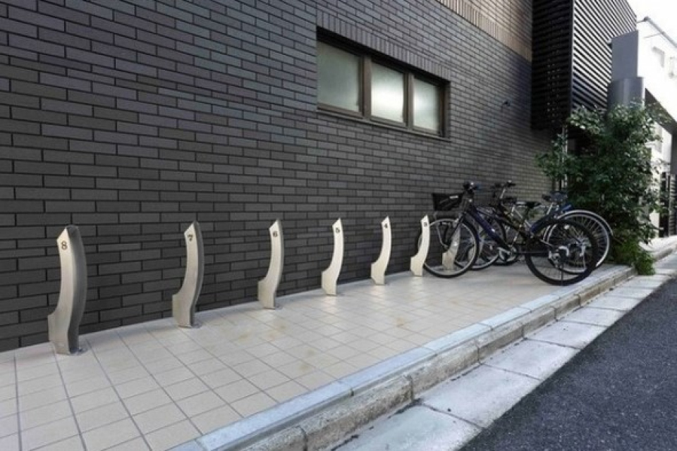 自転車置き場が整然としてますね
