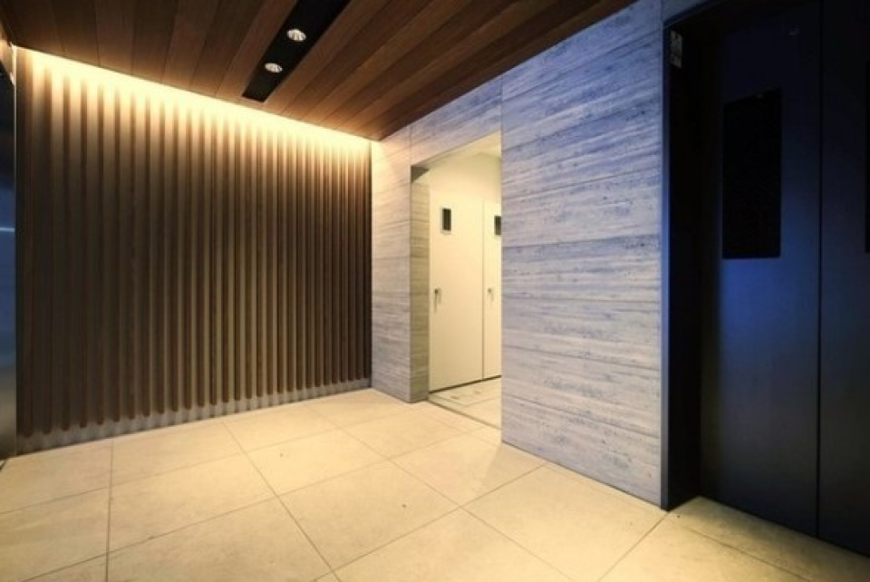 間接照明の使い方がおしゃれなエントランス