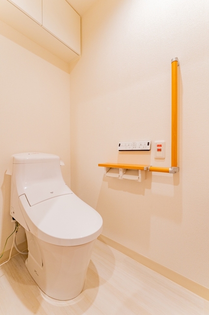 シンプルなトイレ。※写真は同タイプ住戸です。