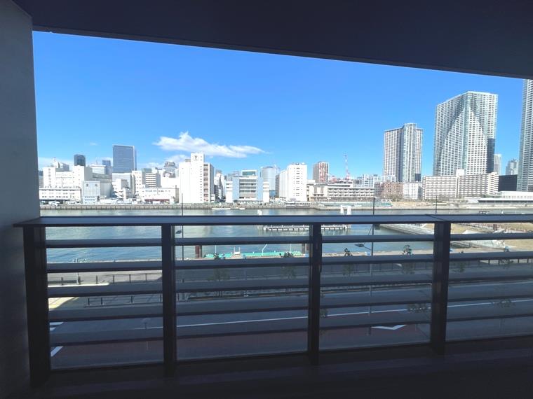 さぁ、この景色を独り占めして下さい！毎日に夜景のある生活を♪