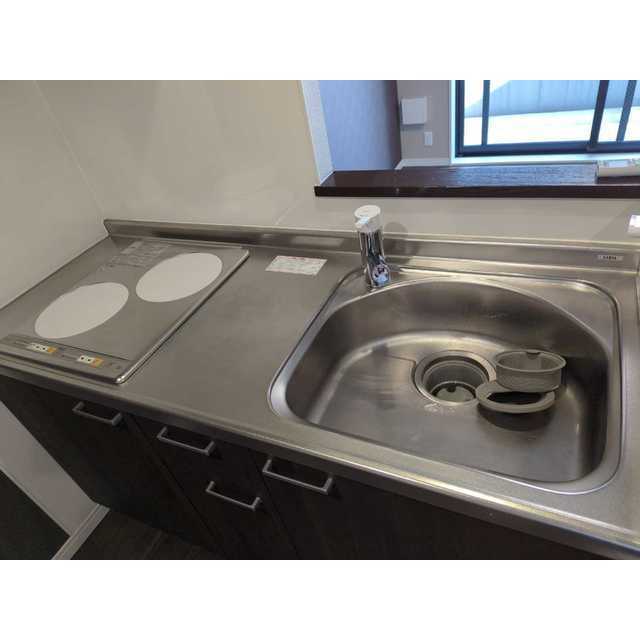 ２口のIH コンロが導入されています。