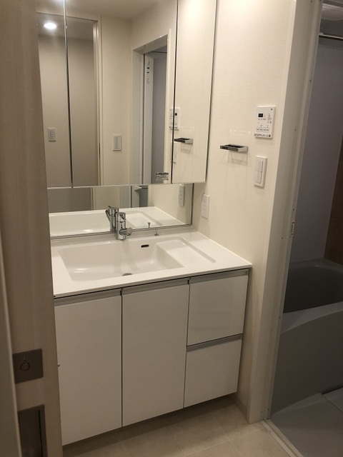 嬉しい三面鏡。