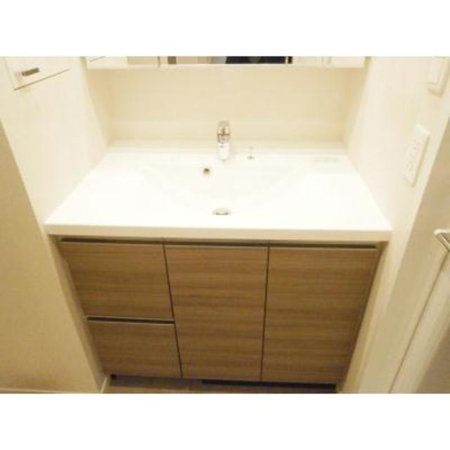 洗面台※写真は同タイプ住戸です。