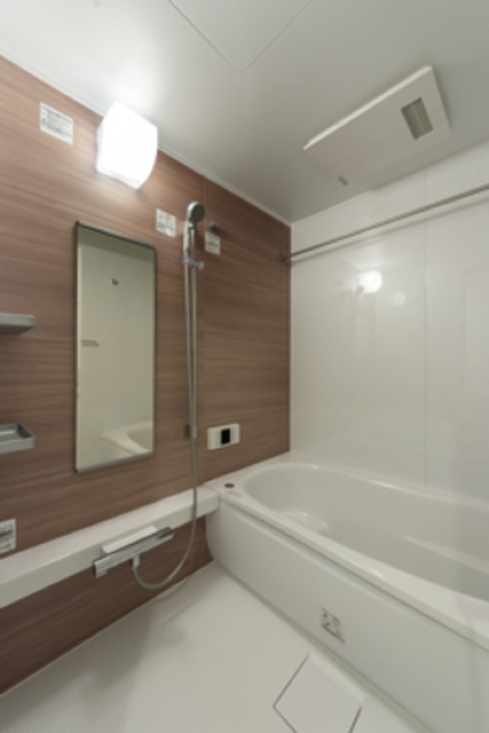 浴室はゆったり広々