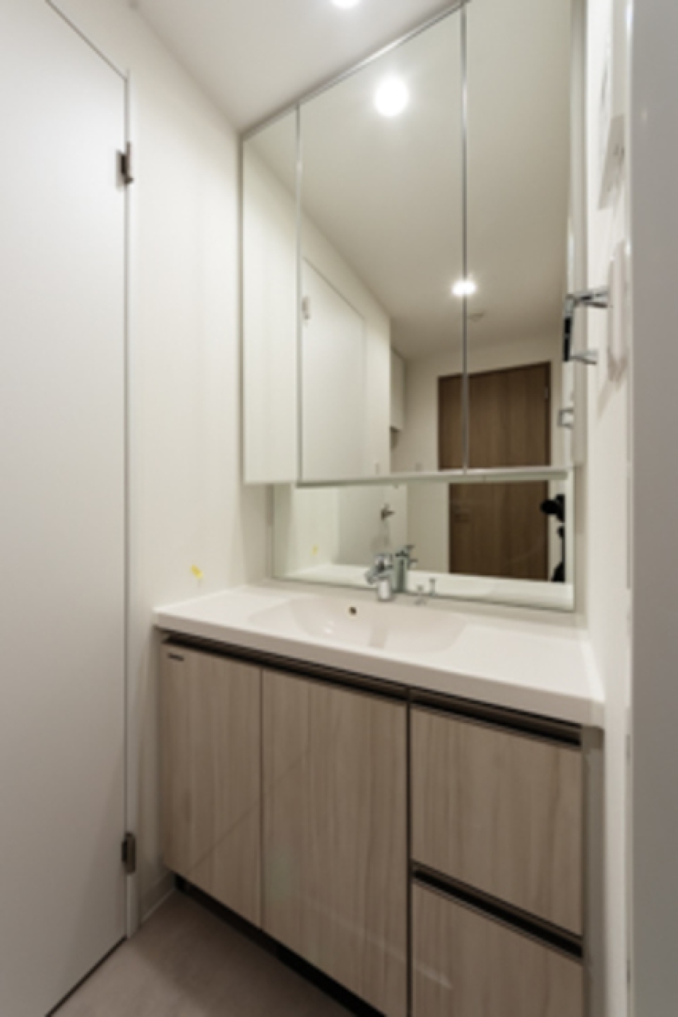 ぴかぴかな洗面台