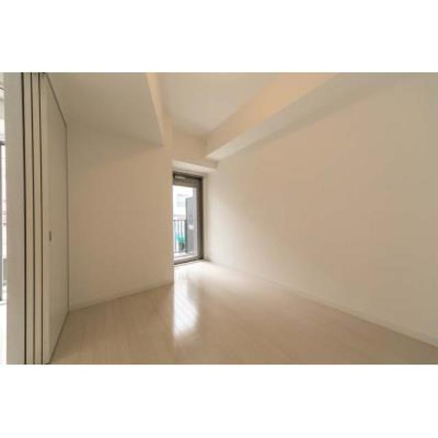 観葉植物が映えそうなお部屋ですね※写真は同タイプ住戸です。