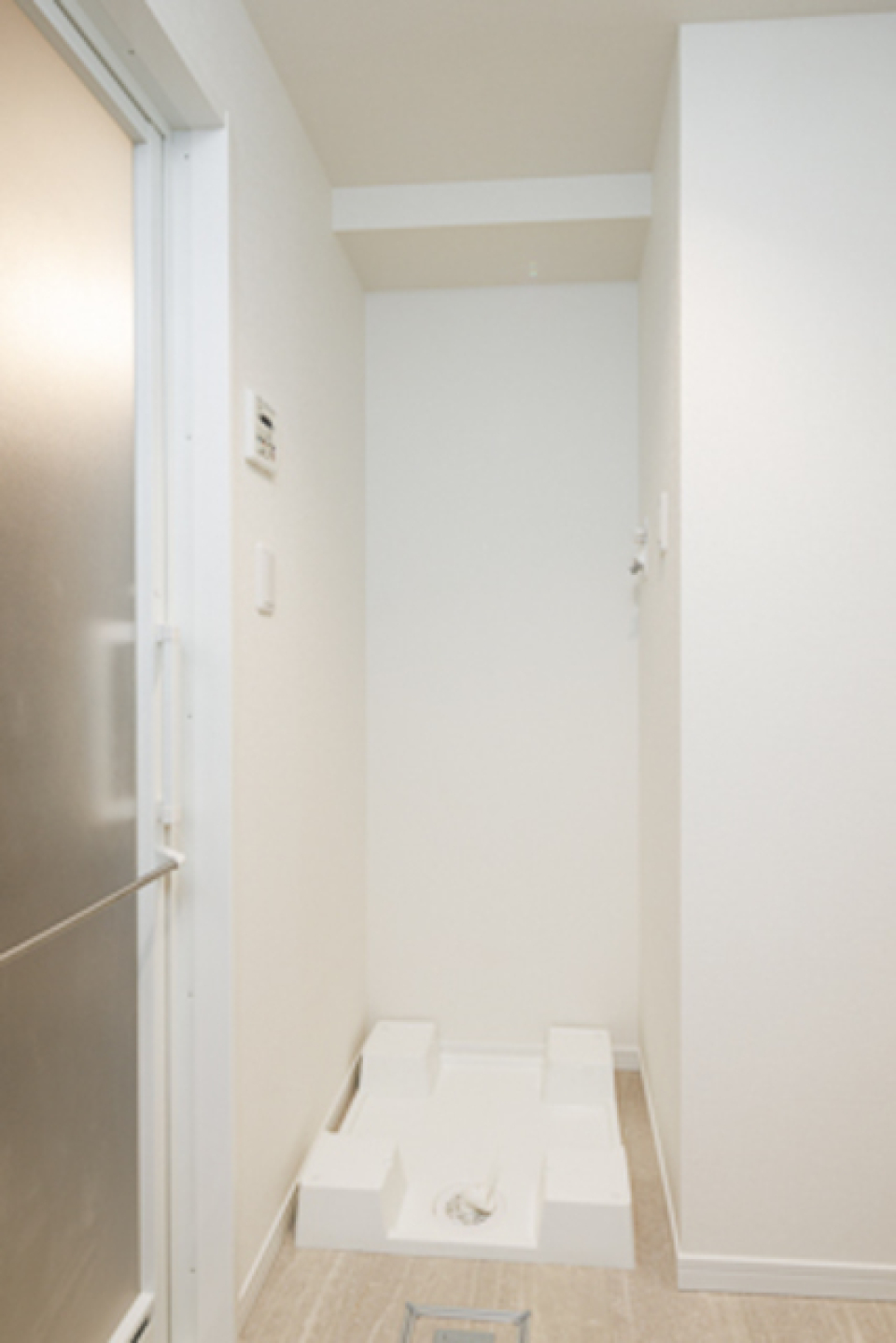 室内洗濯機置き場！
※写真は同タイプ住戸です。