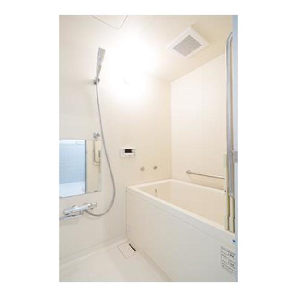 浴室の様子です。※写真は同タイプ住戸です。