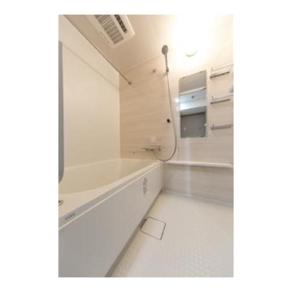 浴室※写真は同タイプ住戸です。