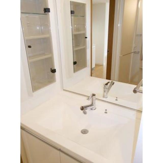 洗面台※写真は同タイプ住戸です。