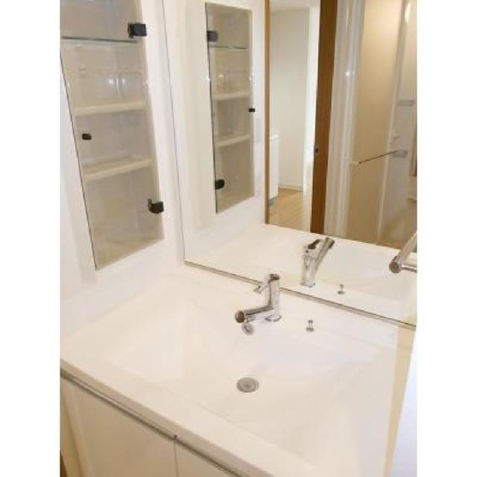 洗面台※写真は同タイプ住戸です。