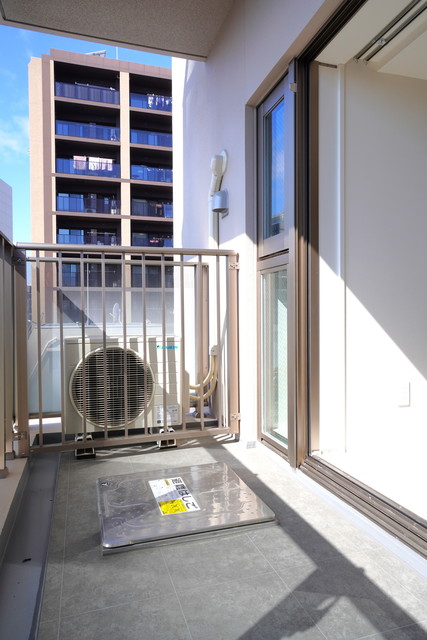 バルコニーの様子。※写真は同タイプ住戸です。