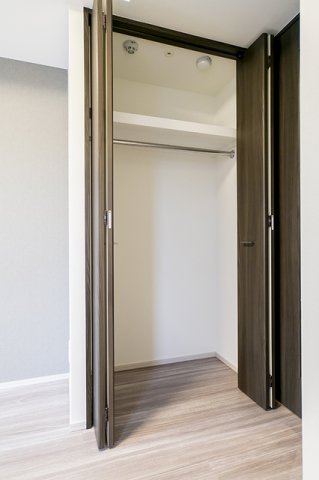 クローゼットはこんな感じ