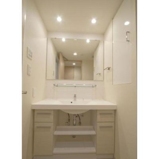 洗面台※写真は同タイプ住戸です。