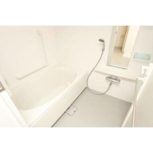 浴室※写真は同タイプ住戸です。