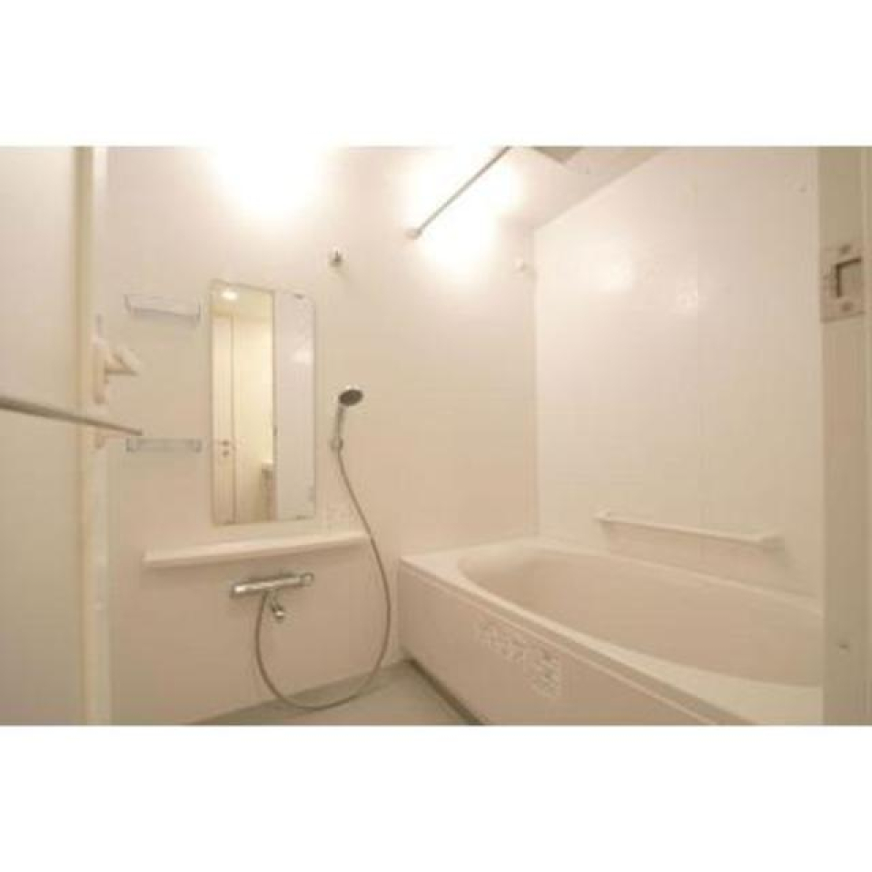 浴室※写真は同タイプ住戸です。