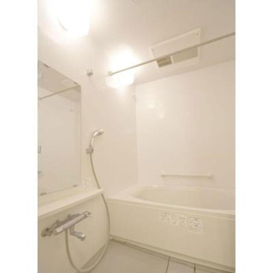 浴室※写真は同タイプ住戸です。