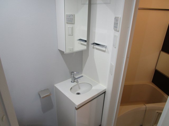 嬉しい独立洗面台。