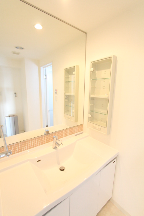 嬉しい独立洗面台。※参考写真