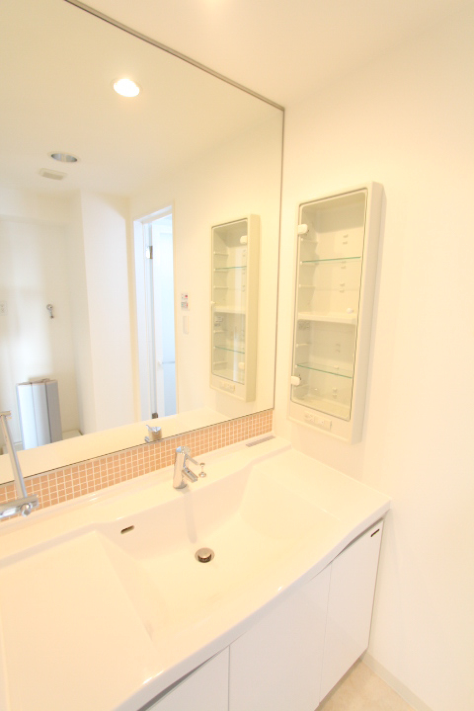 嬉しい独立洗面台。※参考写真