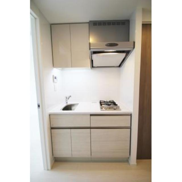 2口のガスコンロが導入されたキッチンです。※写真は同タイプ住戸です。