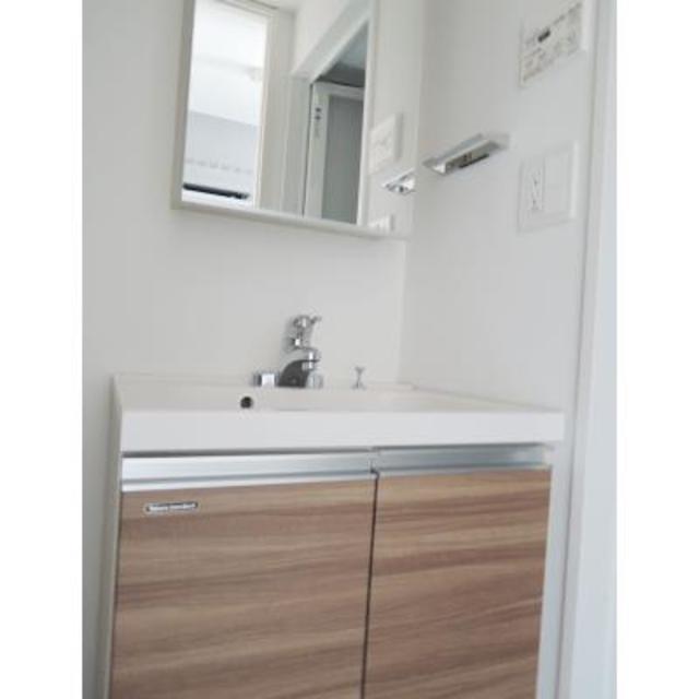 嬉しい独立洗面台。※写真は同タイプ住戸です。