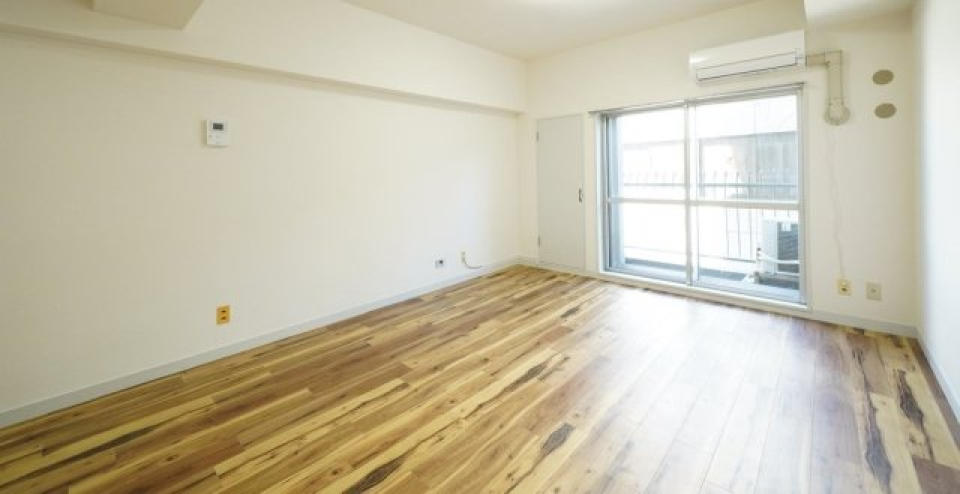 光が入った浴室。