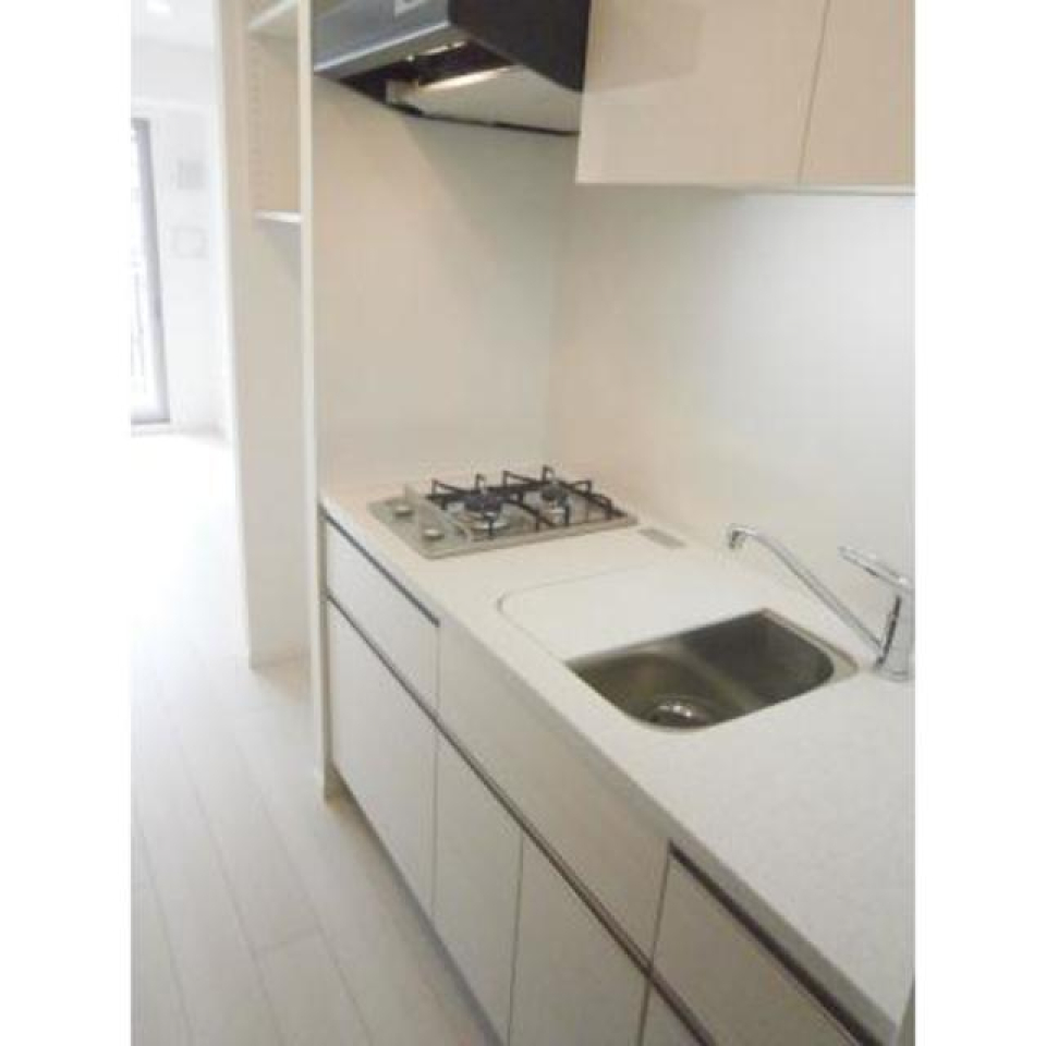 2口のガスコンロが導入されたキッチンです。※写真は同タイプ住戸です。