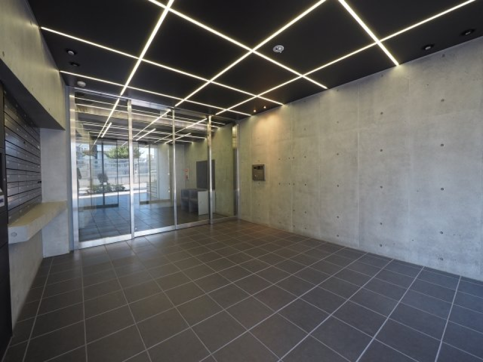 エントランス
セキュリティ