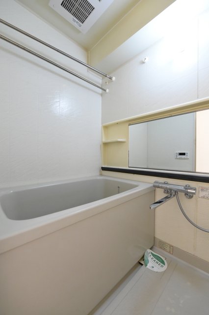 浴室乾燥機付きの癒し空間。