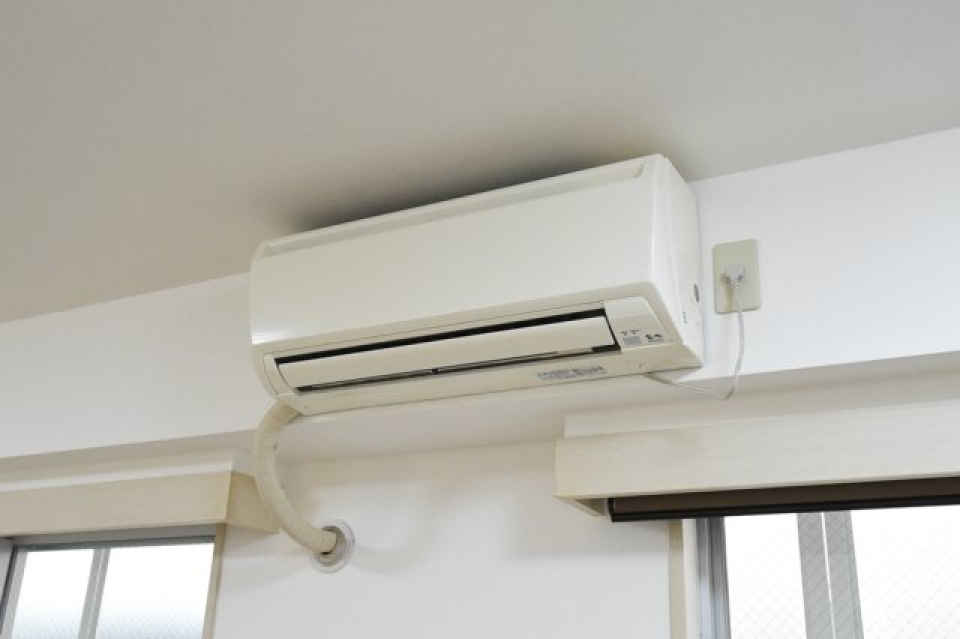 エアコン