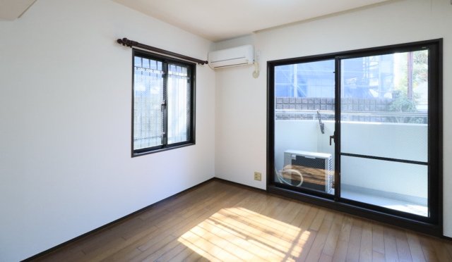 ２面採光で明るさもしっかり確保◎