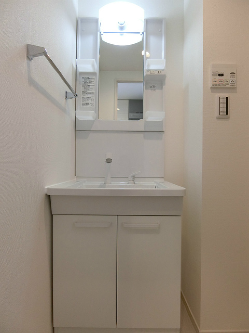 嬉しい独立洗面台。