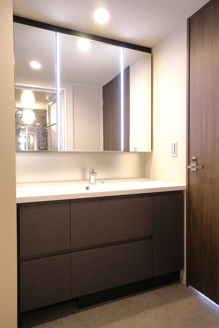 嬉しい独立洗面台。※写真は同タイプ住戸です。