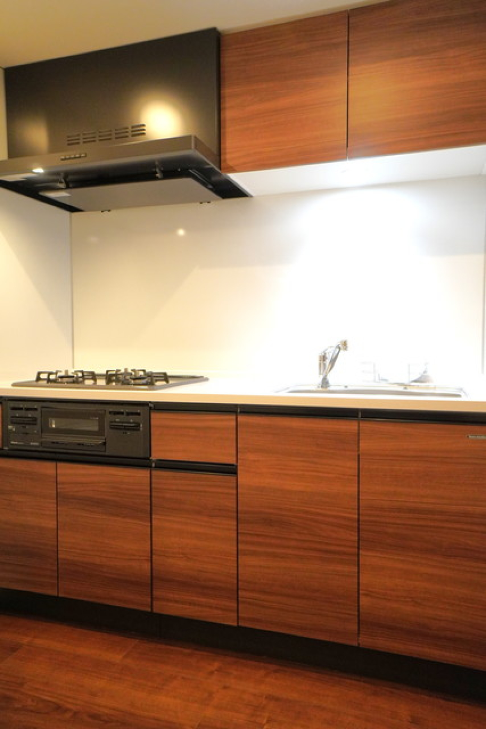 キッチンもデザインと機能性を重視してます！
※写真は同タイプ住戸です。