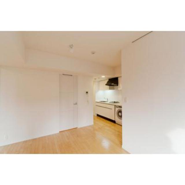 １０．８帖のLDKです。※写真は同タイプ住戸です。