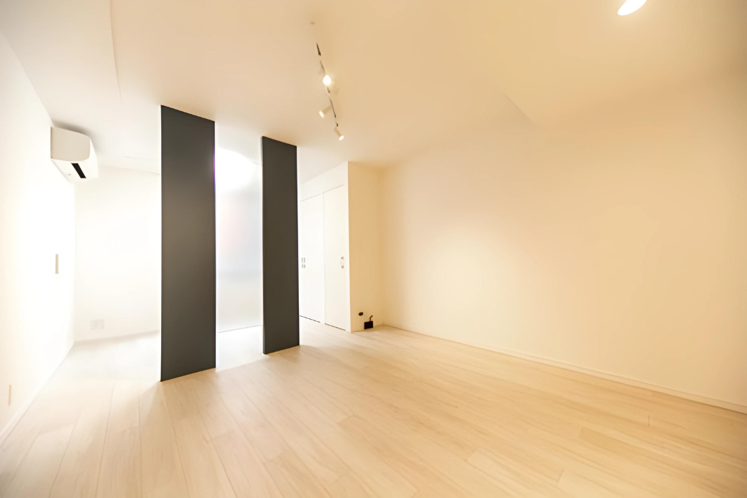 11.4帖の洋室になります。※写真は同タイプ住戸です。