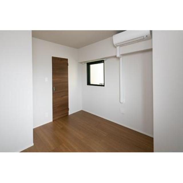 6.0帖の洋室の様子です。※写真は同タイプ住戸です。