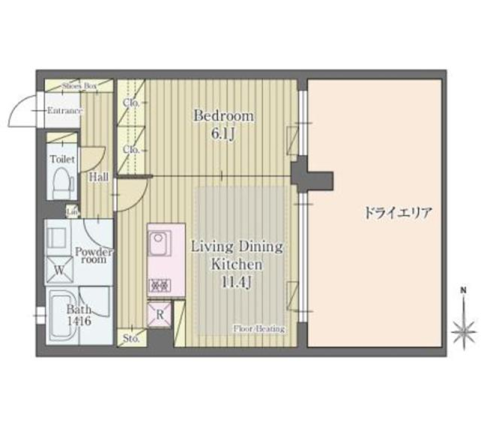 自由な白とダークウッド。ドライエリアが生活の質を上げるの間取り図